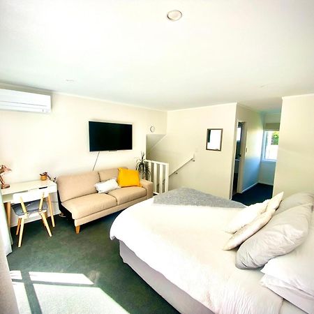 2 Mile Bay Guesthouse Lac Lac Taupo Extérieur photo
